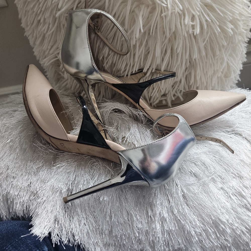 Beautiful pre loved authentic jimmy choo heels with ancle straps